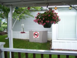 Quiet Fence around air conditioner